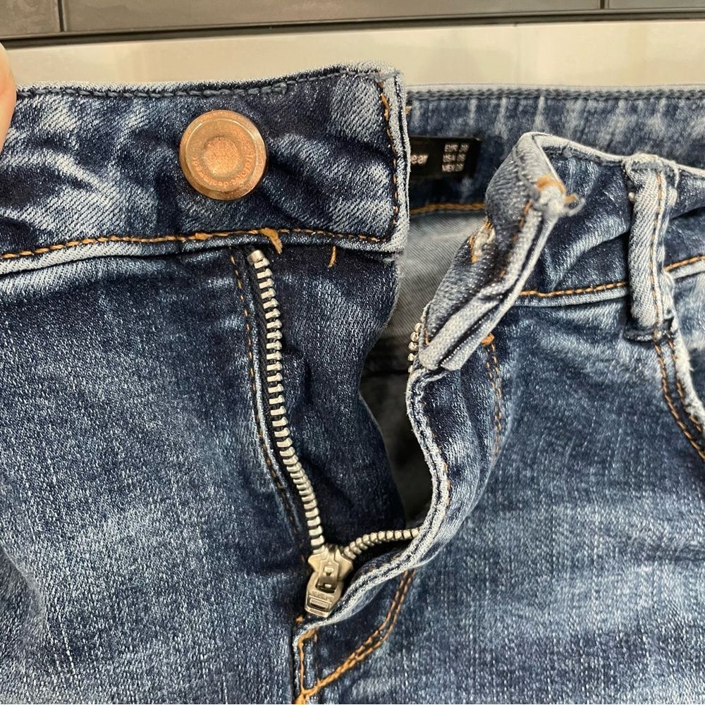 ZARA Trafaluc Denimwear Blue Jean Shorts Women’s Size 6 - Picture 5 of 8